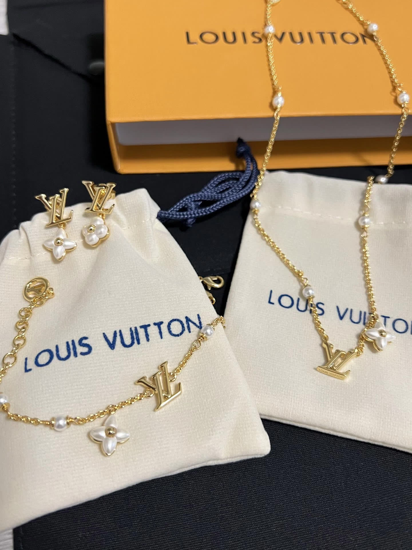 Louis Vuitton Earrings - Gold 'LV' Logo with Pearl Flower Design Louis Vuitton Earrings - Gold 'LV' Logo with Pearl Flower Design